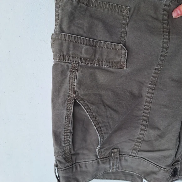 The North Face Women's Hiking Shorts - Picture 5 of 6